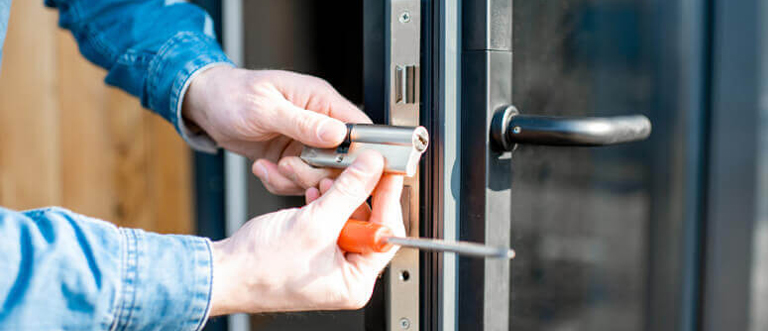 Commercial Locksmith Westlake Village